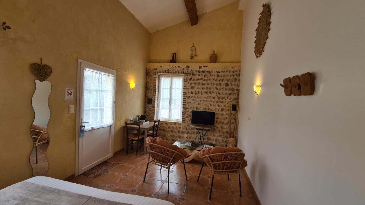 Logis Hotel La Bastide Saint Bach Сюз-ла-Русс Экстерьер фото